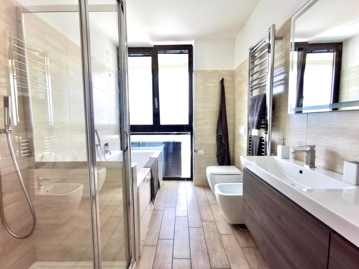 The View!!! By Design Studio Perledo Extérieur photo