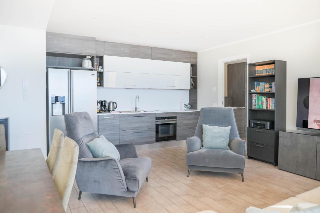 The View!!! By Design Studio Perledo Extérieur photo