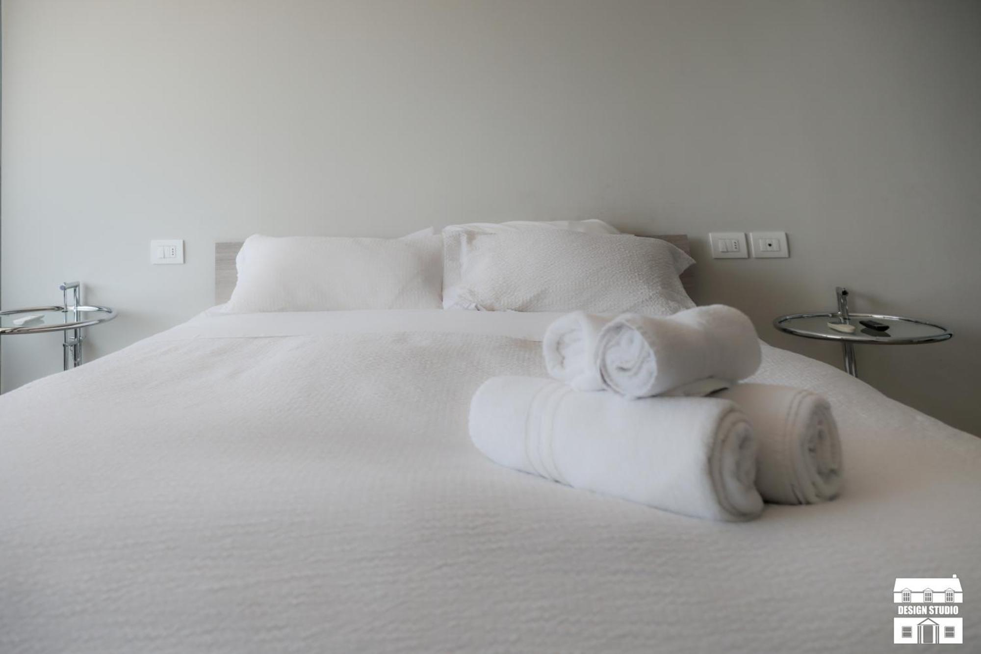 The View!!! By Design Studio Perledo Extérieur photo